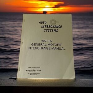 Auto Interchange Systems Booklet 1950-65 General Motors Interchange Manual Vtg. 